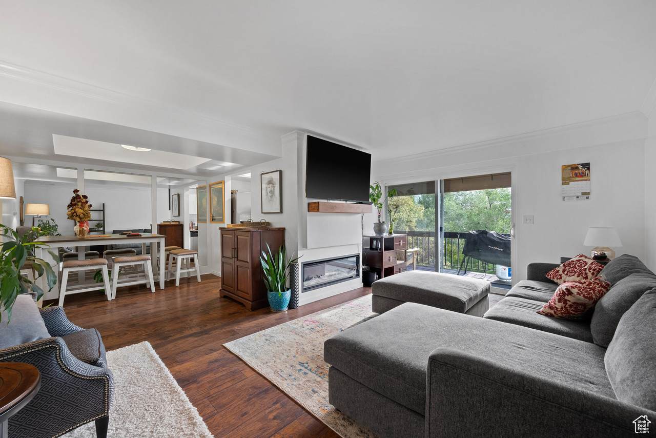 4979 Eastridge Ln - Photo 1