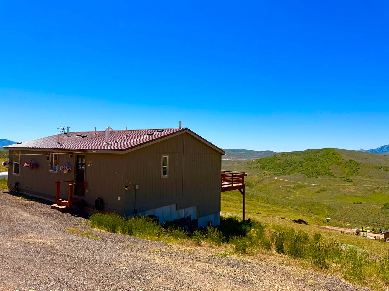 4328 Oakview Dr - Photo 1