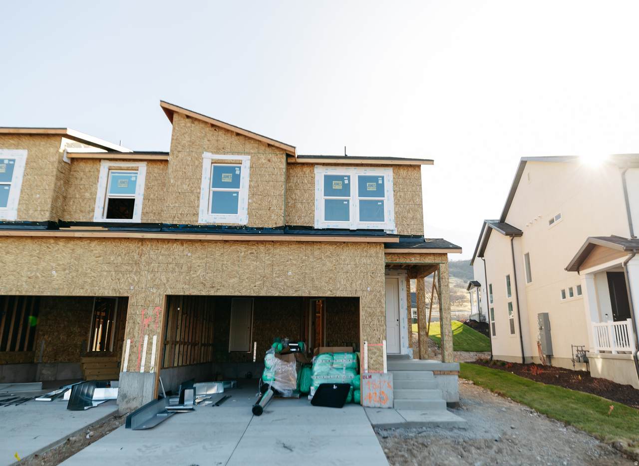 4827 Olive Ave - Photo 1