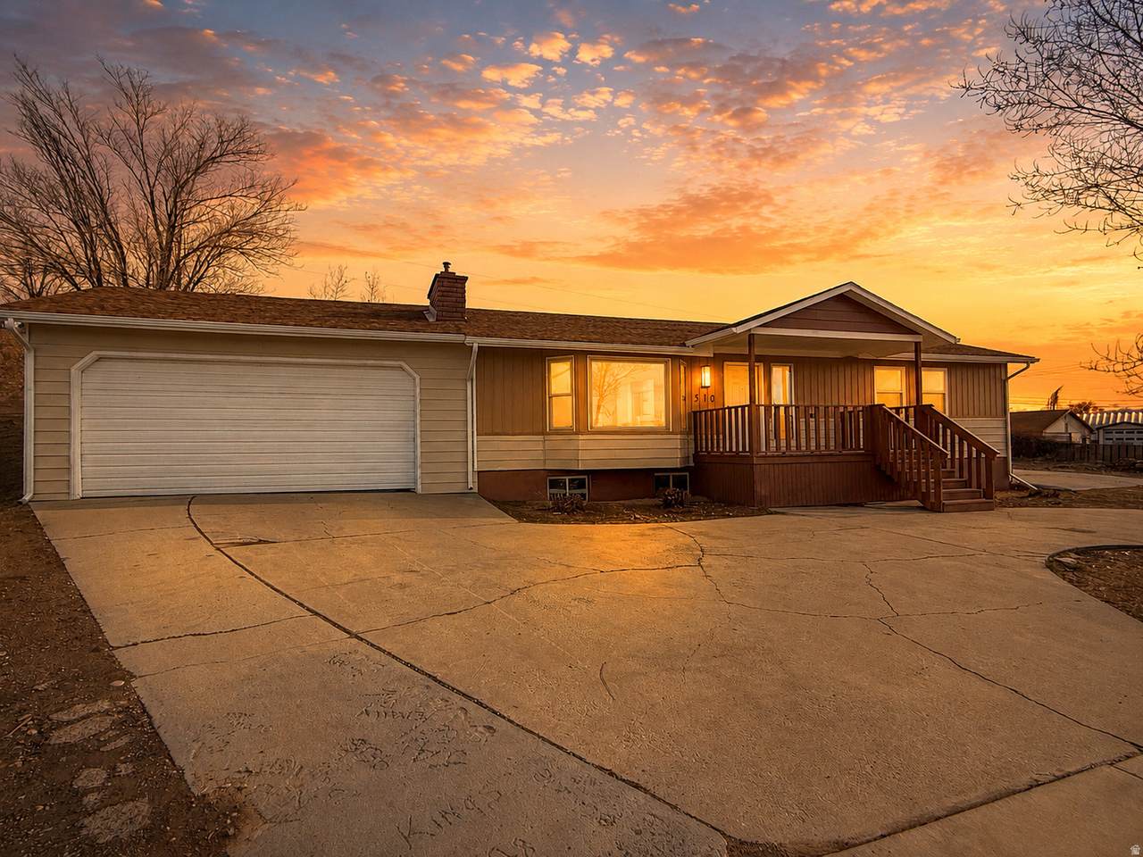 510 Highway Dr - Photo 1