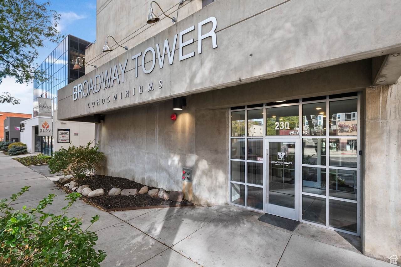 230 Broadway - Photo 1