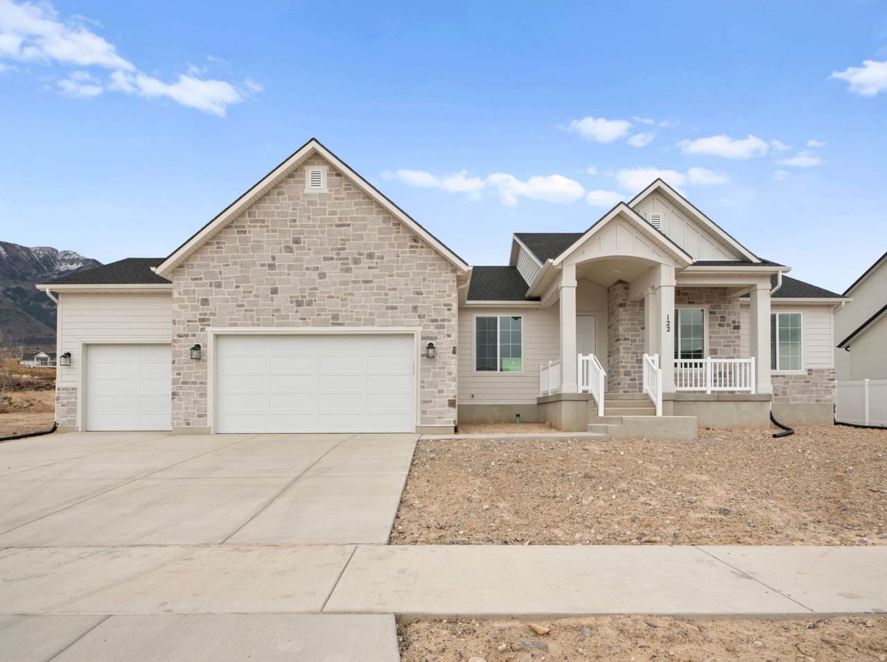 122 Bardsley Way - Photo 1