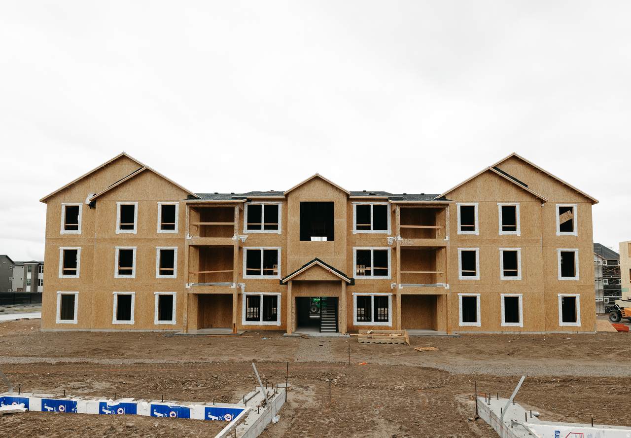 4661 Poplar Way - Photo 1