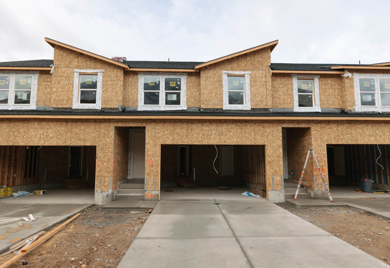 4786 Heartwood Rd - Photo 1