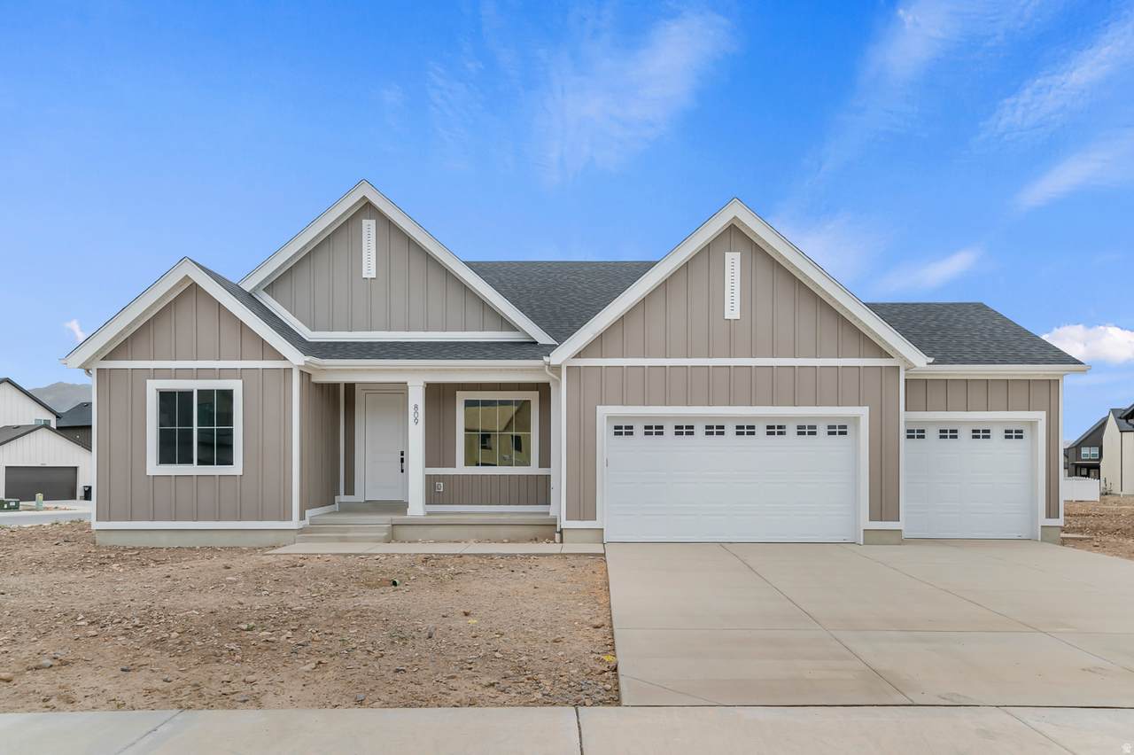 4183 1575 St - Photo 1