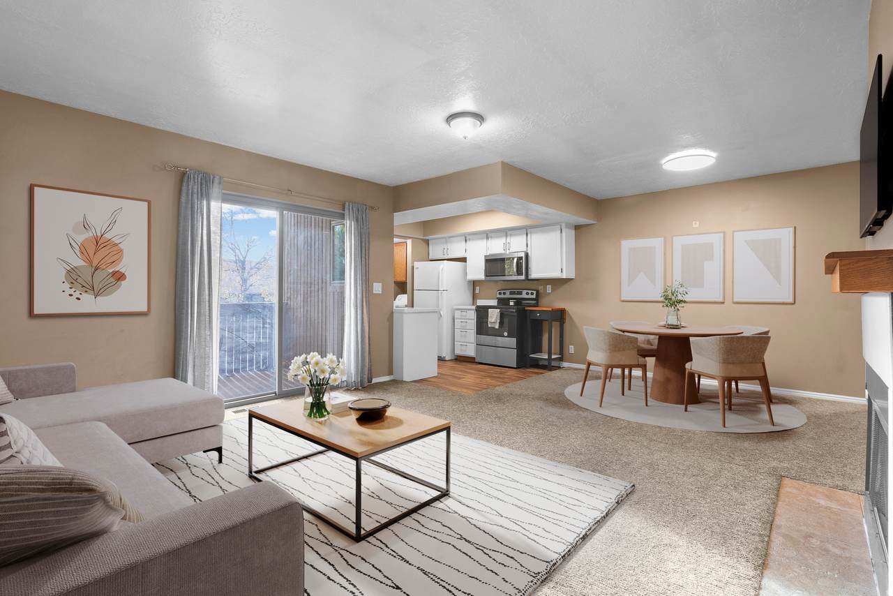 662 Jefferson Cv #6 - Photo 1