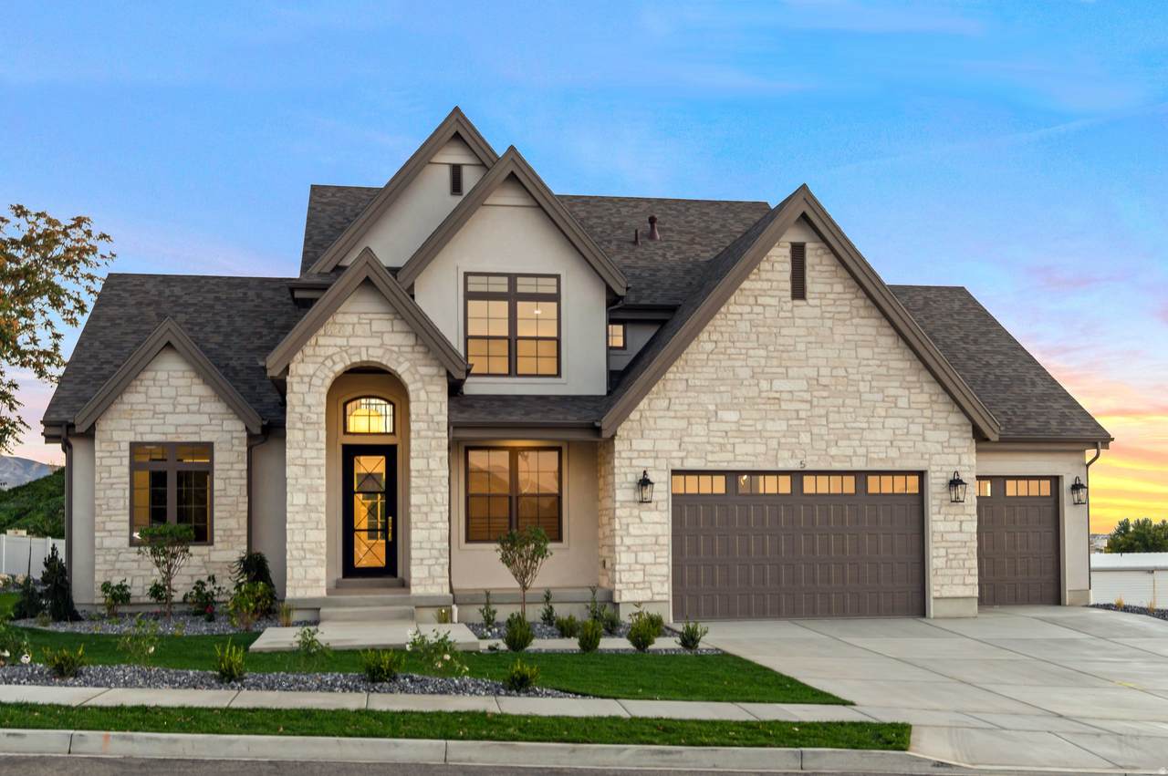 5 Summerhill Ln - Photo 1