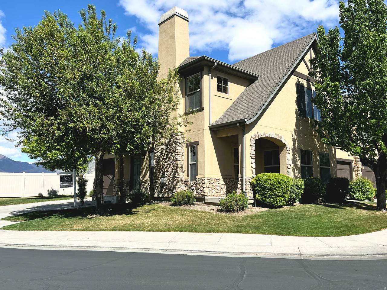 https://bt-photos.global.ssl.fastly.net/wasatch/1280_boomver_2_2130497-1.jpg