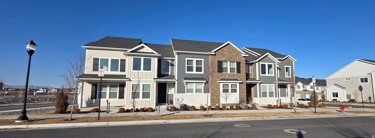 4596 Watchmen Way - Photo 1