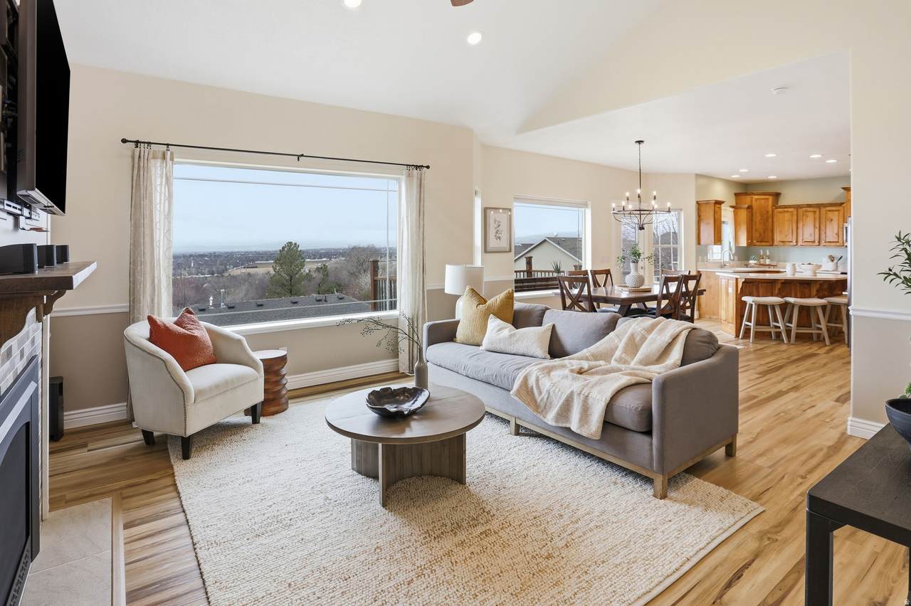 9483 Avanyu Dr - Photo 1