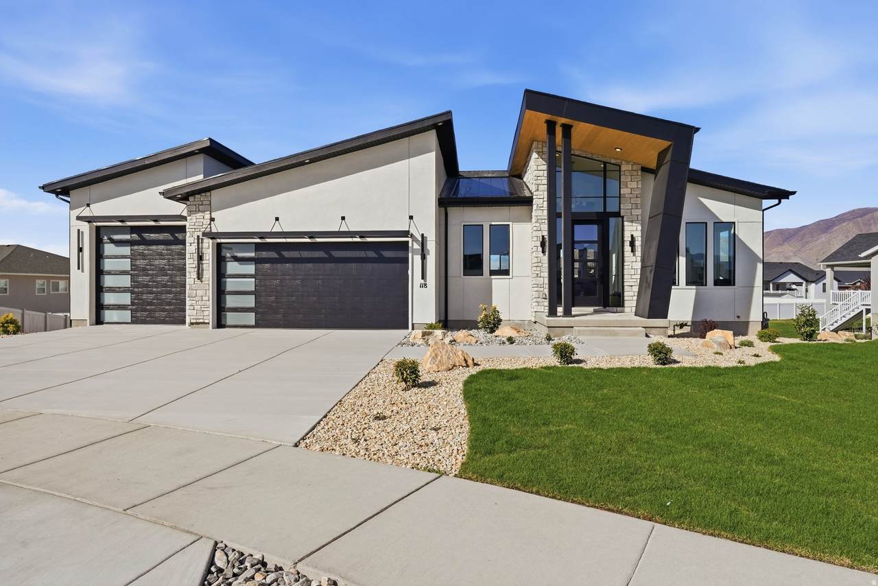 118 Morning Glory Cir - Photo 1