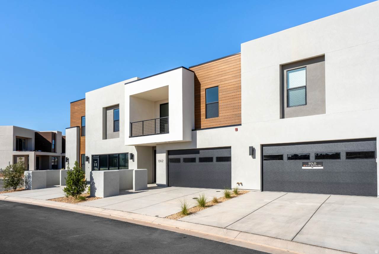 3540 Amanecer Ln - Photo 1