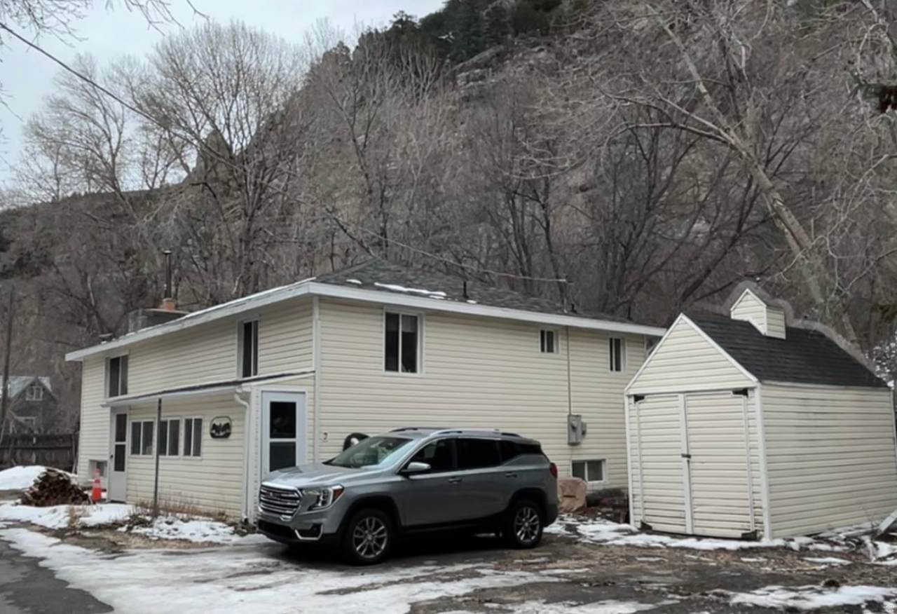 9 Miners St - Photo 1