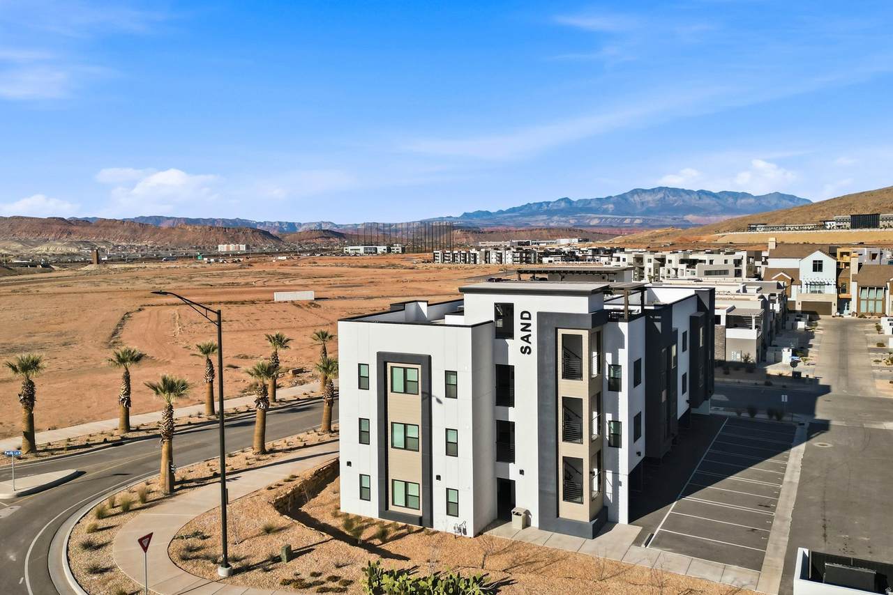 961 Akoya Pearl Rd - Photo 1