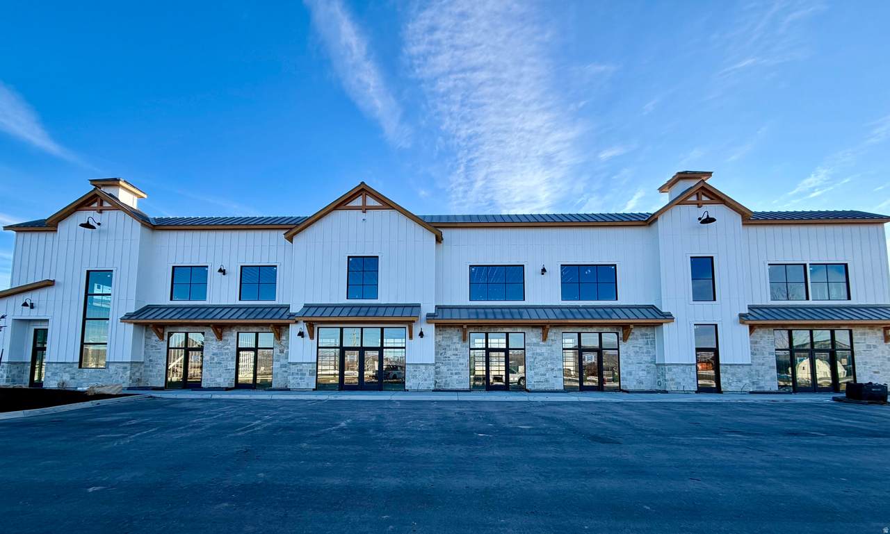 1286 Harwood Way - Photo 1