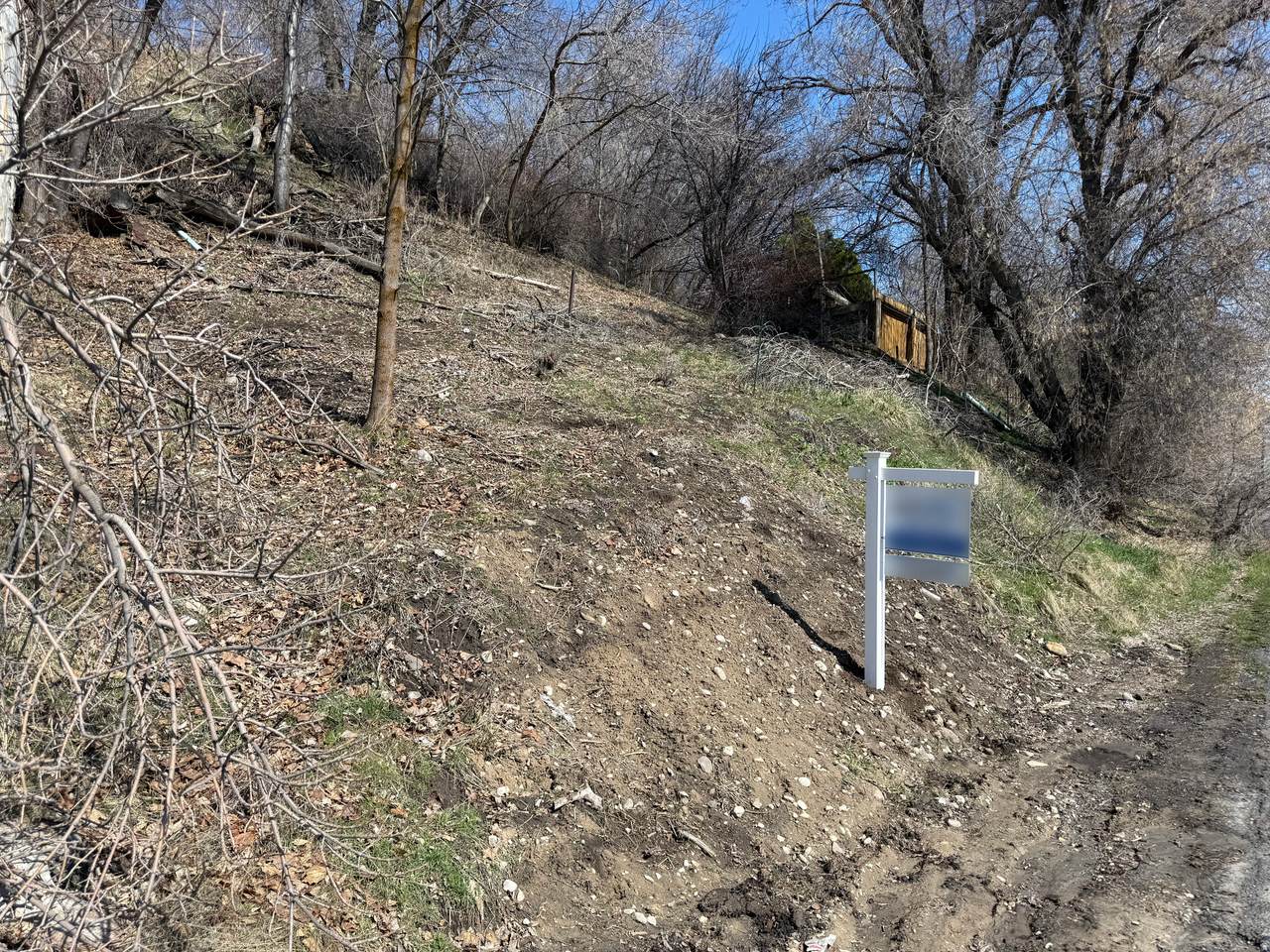745 Canyon Rd - Photo 1