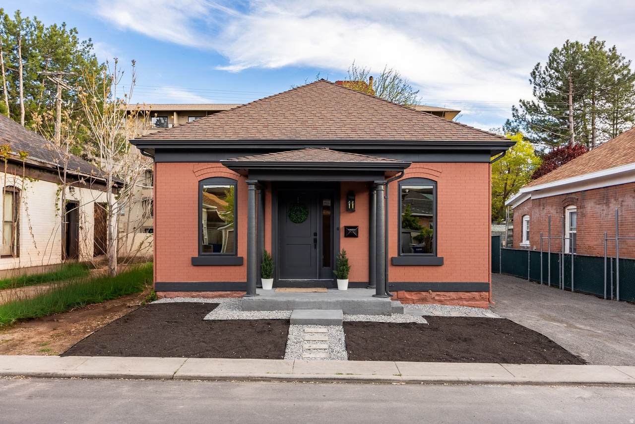 334 Beldon Pl - Photo 1