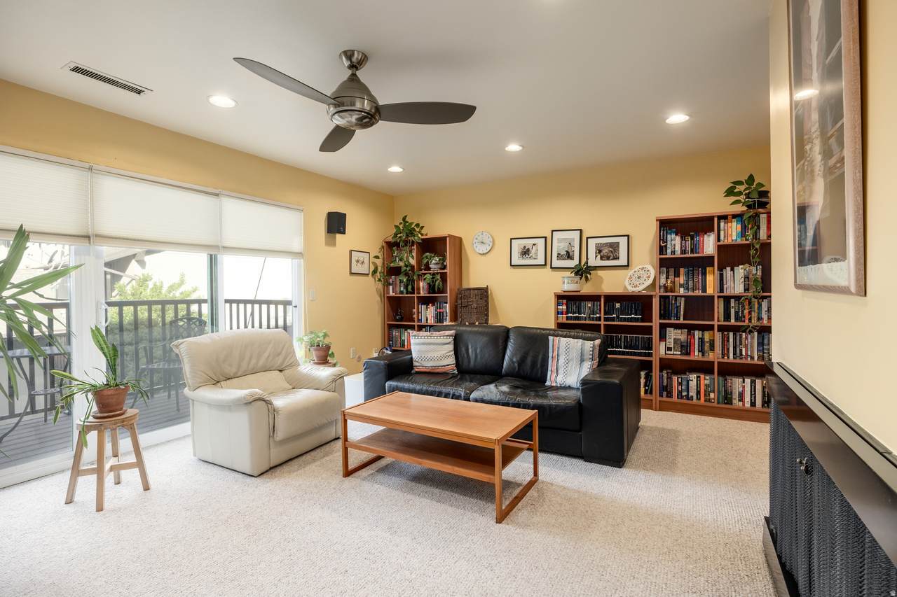 4676 Woodduck Ln - Photo 1