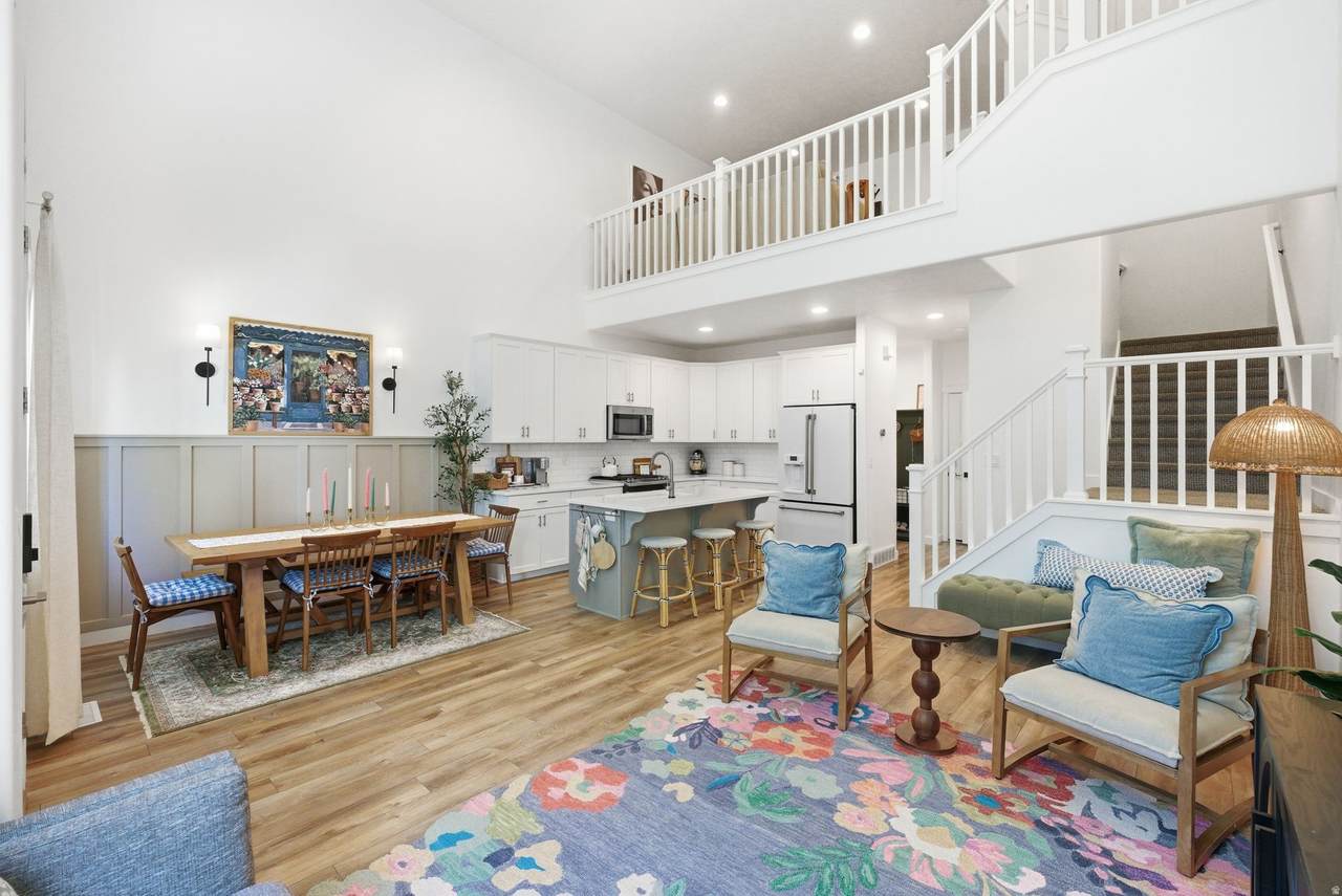 15136 Wild Horse Way - Photo 1