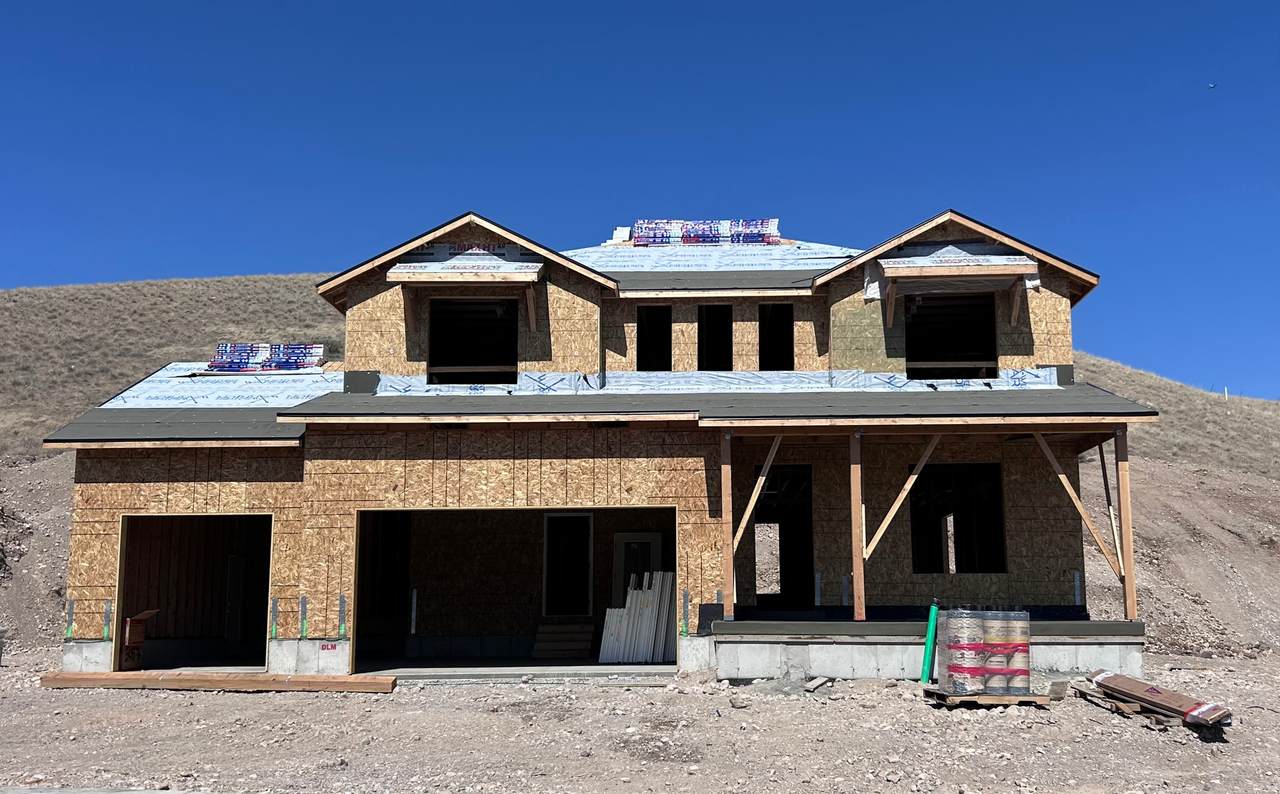 912 Crest Dale Lane Ln - Photo 1