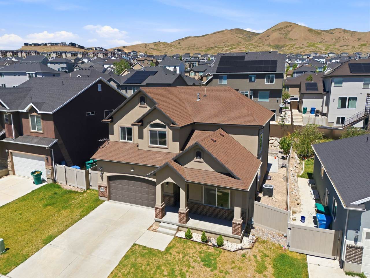 778 Sunrise Way - Photo 1