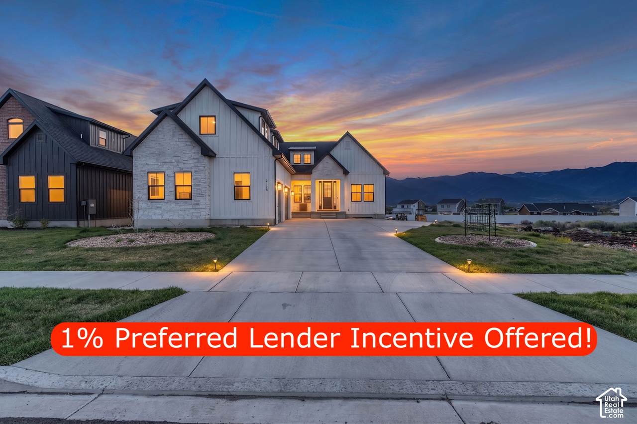 1178 Lauren Ln - Photo 1