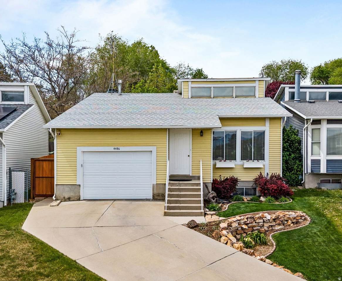 4486 Sussex Pl - Photo 1