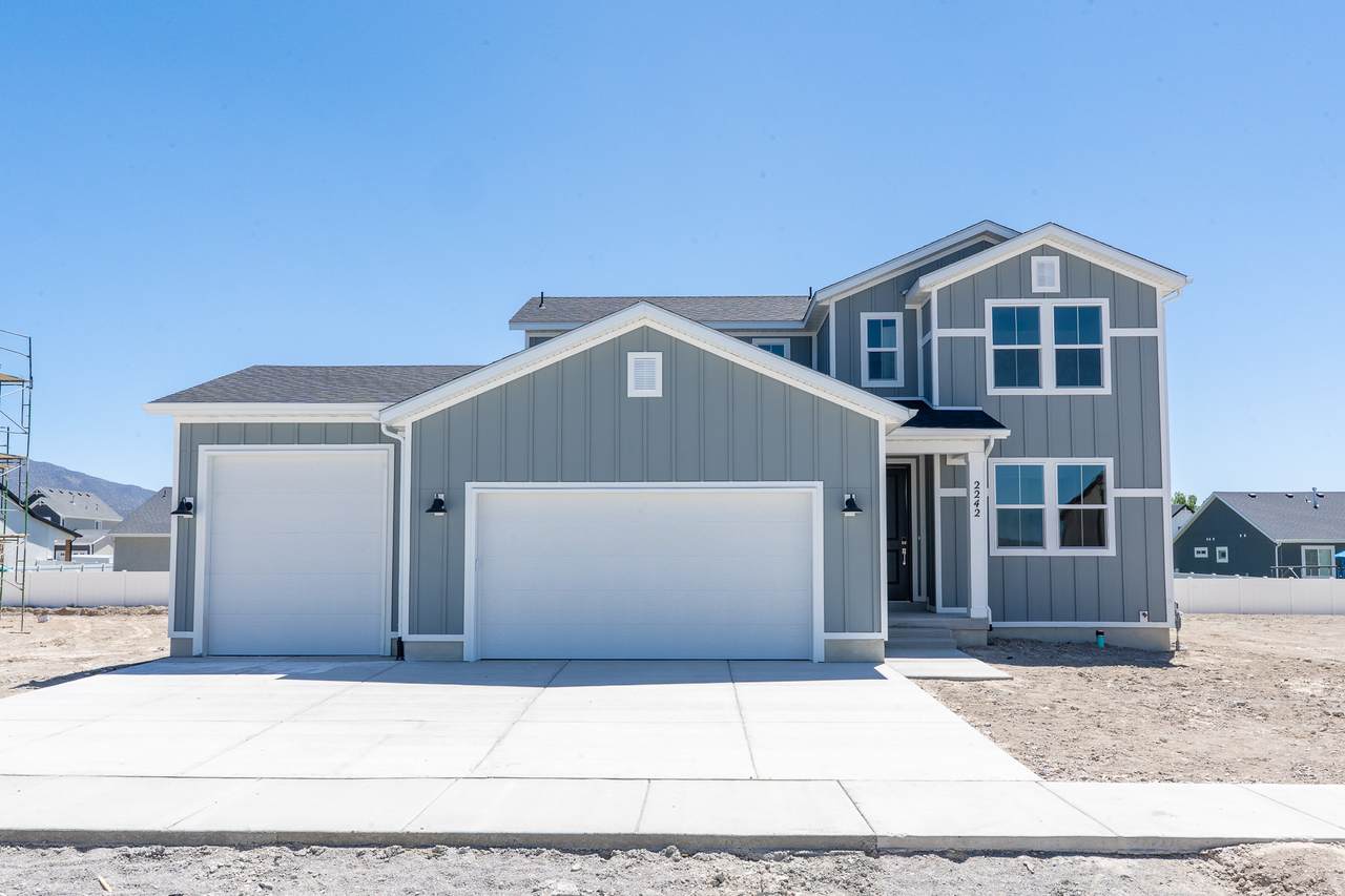 2242 Granite Ln - Photo 1