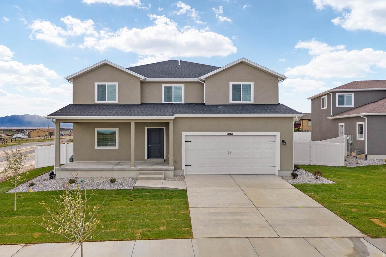1061 Vegas St - Photo 1