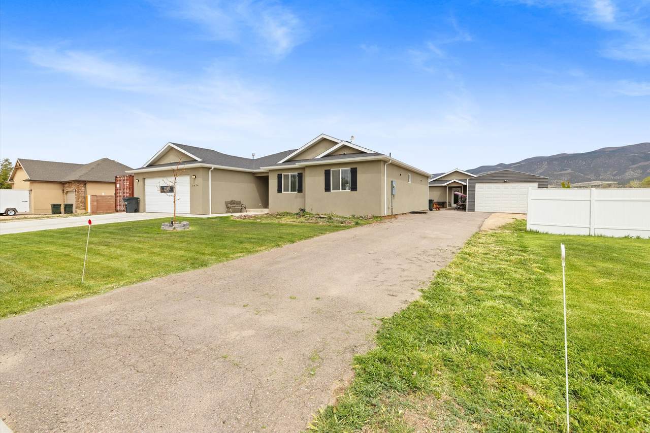3476 Covered Wagon Dr - Photo 1