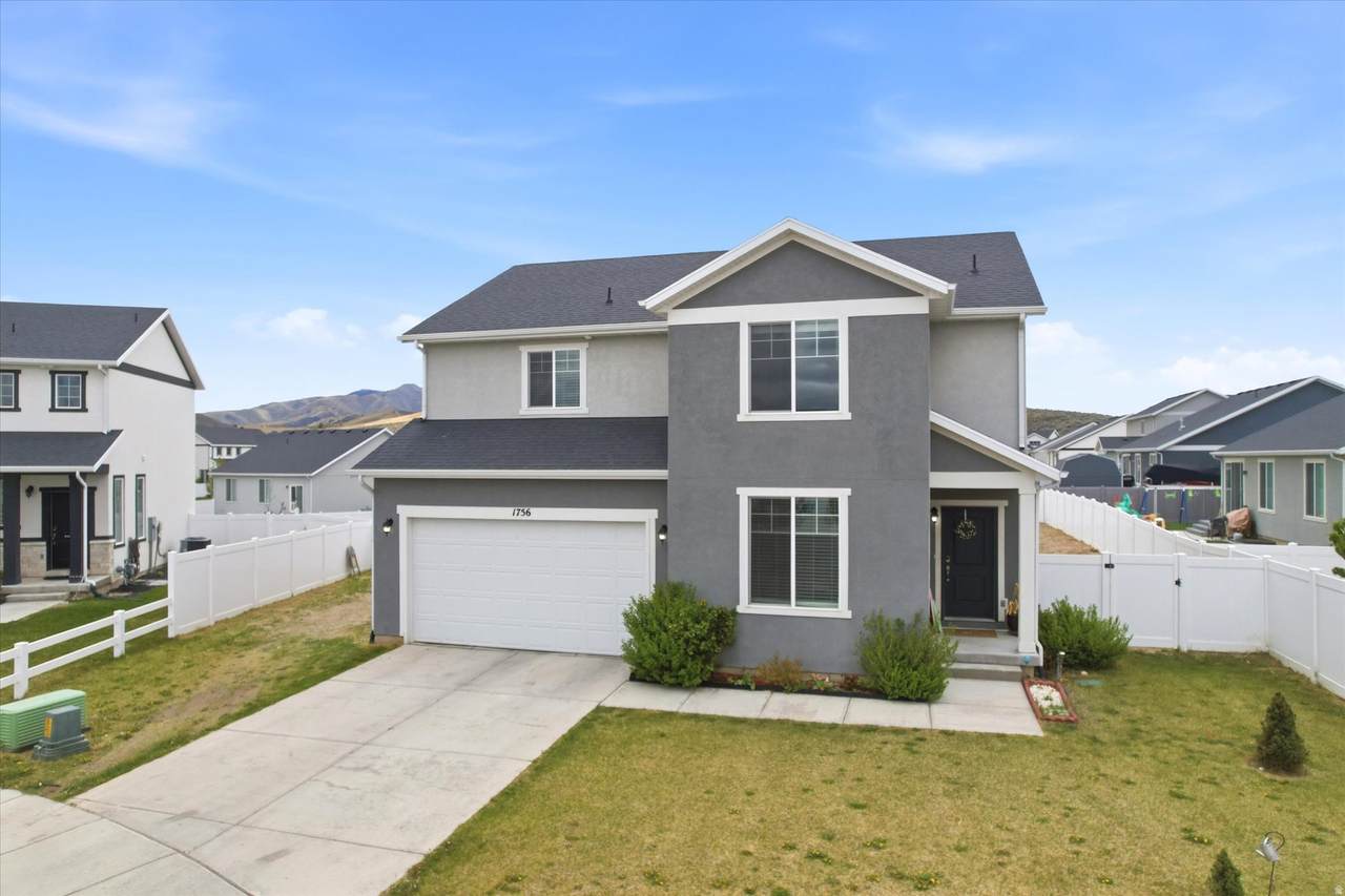 1756 Seabiscuit Ct - Photo 1