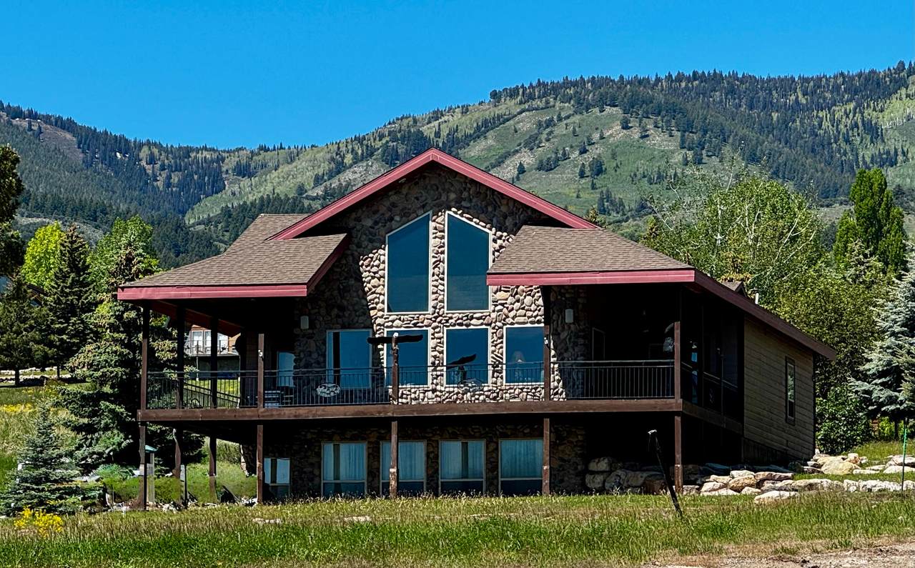 7 Lake Circle Dr - Photo 1