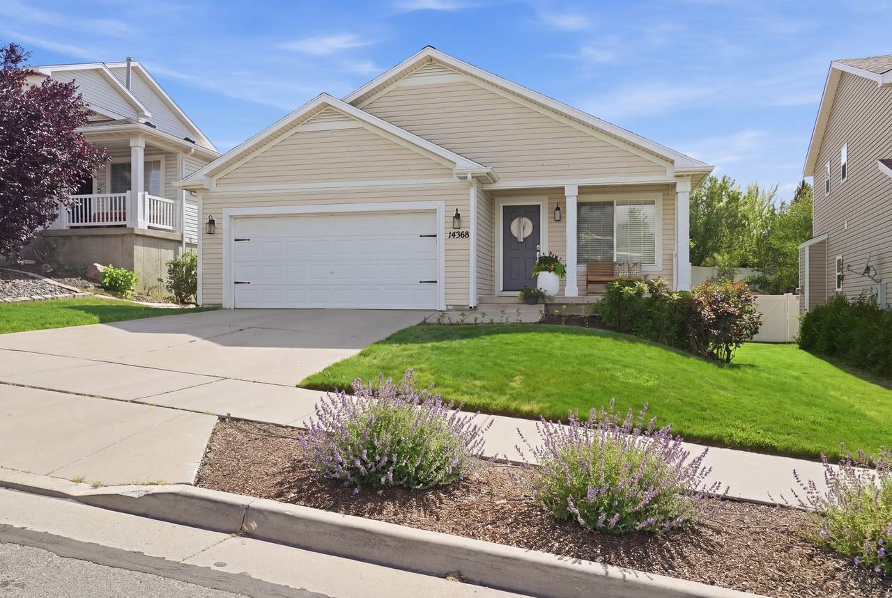 14368 Honeyfield Dr - Photo 1