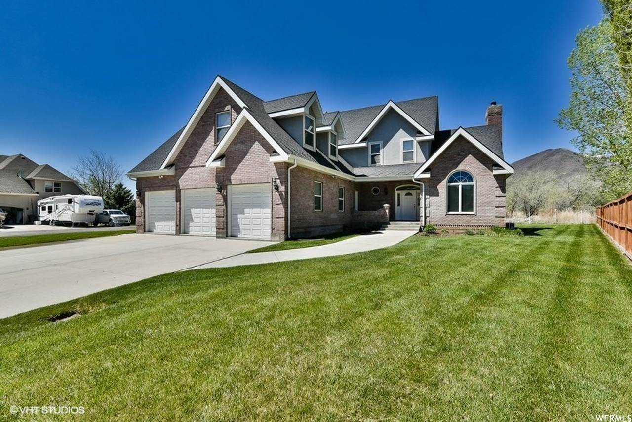 913 Swiss Farm Ct - Photo 1