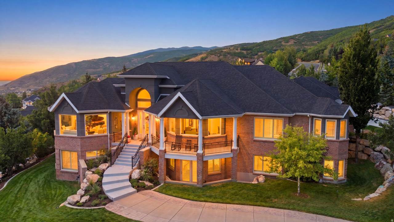 1756 Stone Hollow Dr - Photo 1