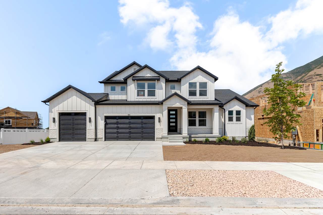 63 Wild Rose Dr - Photo 1