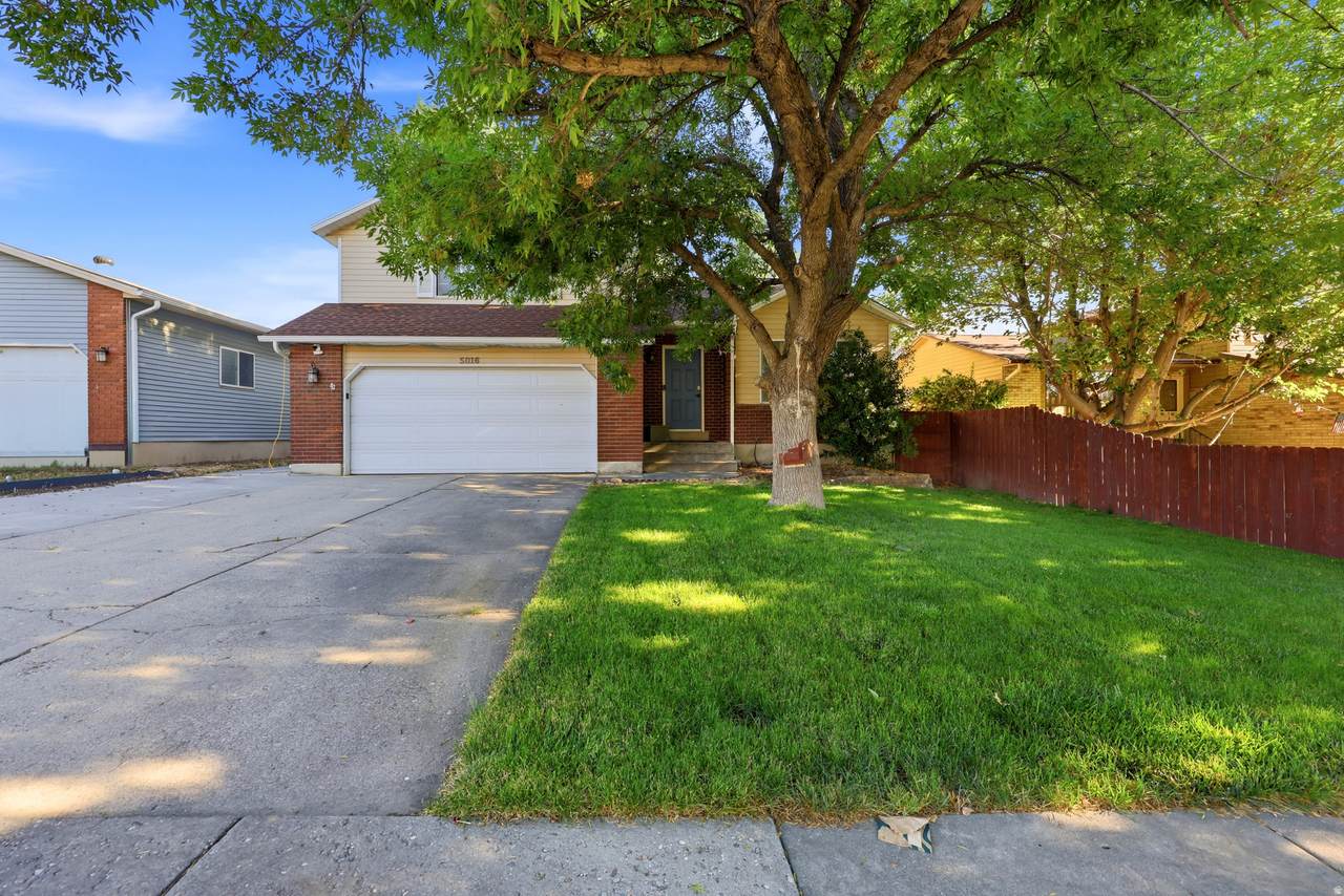 5016 Shooting Star Ave - Photo 1