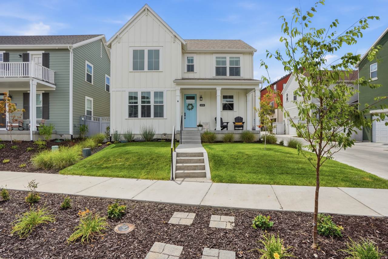 11728 Rini Rd - Photo 1