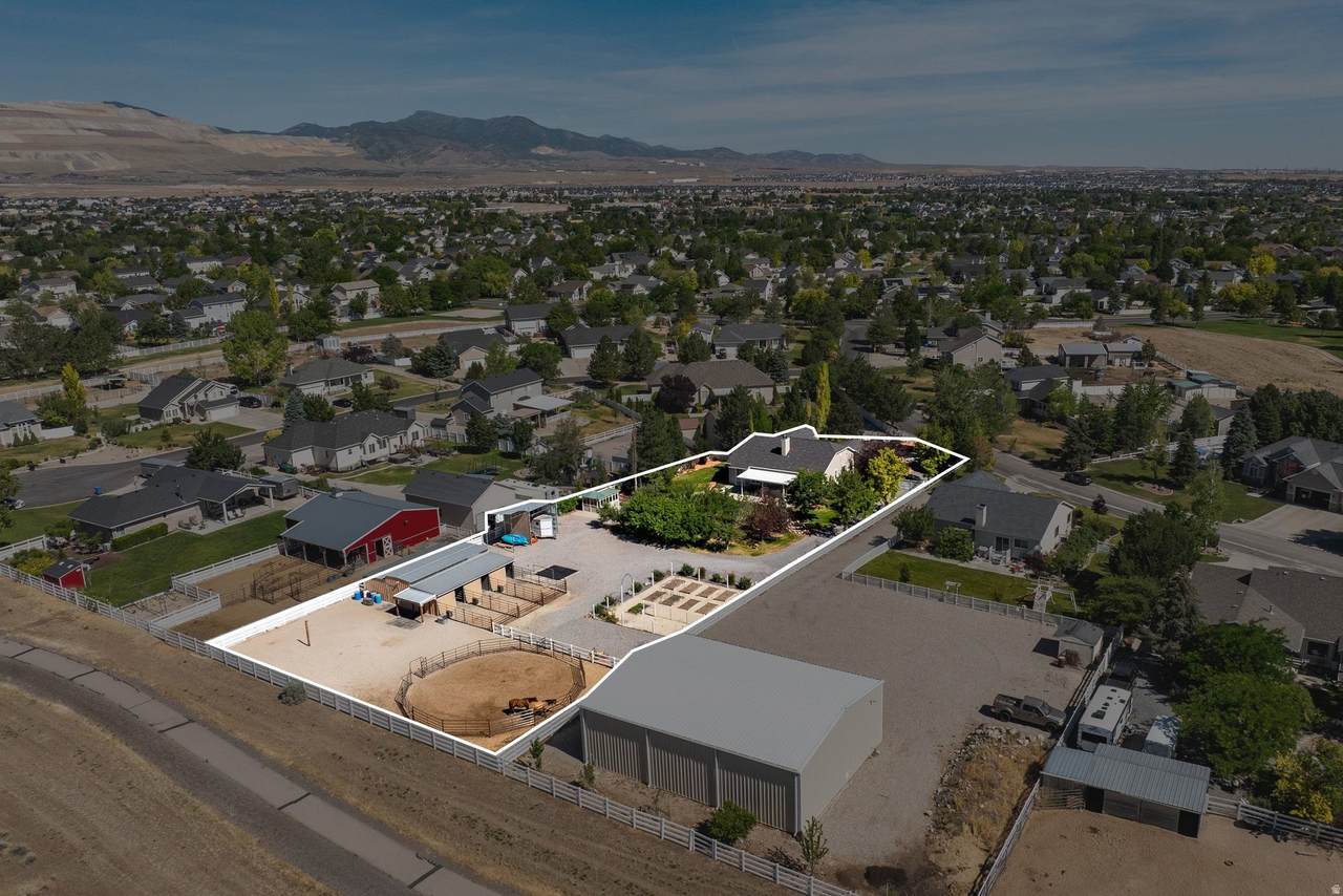 13742 Horseback Ln - Photo 1