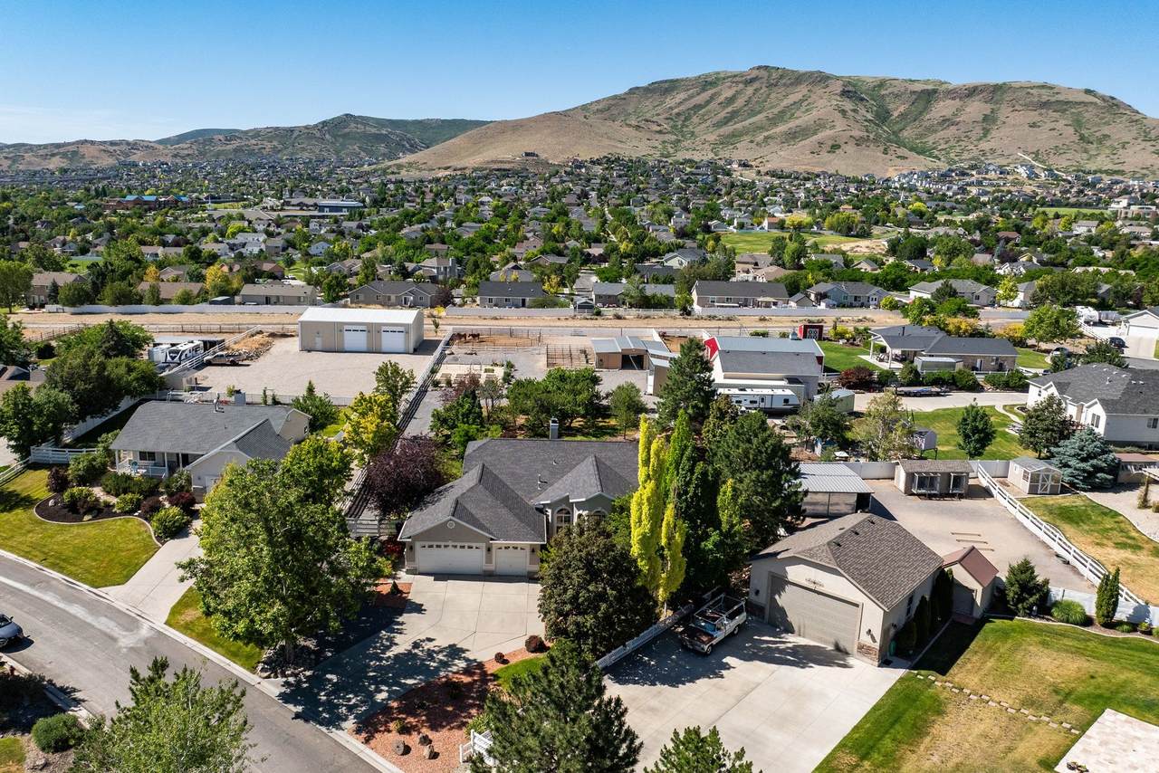 https://bt-photos.global.ssl.fastly.net/wasatch/1280_boomver_2_2167457-1.jpg