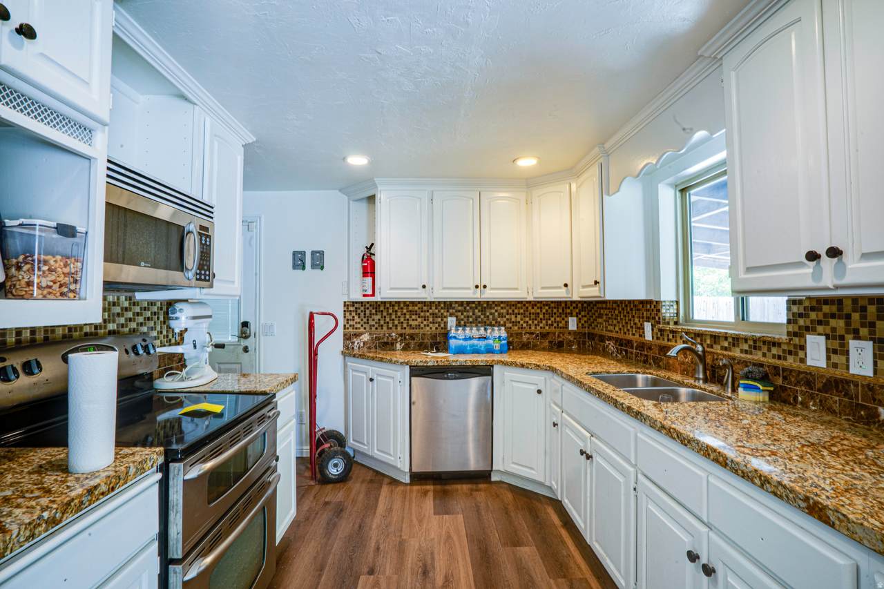 4466 Brians Way - Photo 1