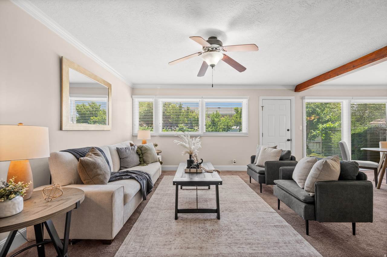 3376 Birch Cir - Photo 1
