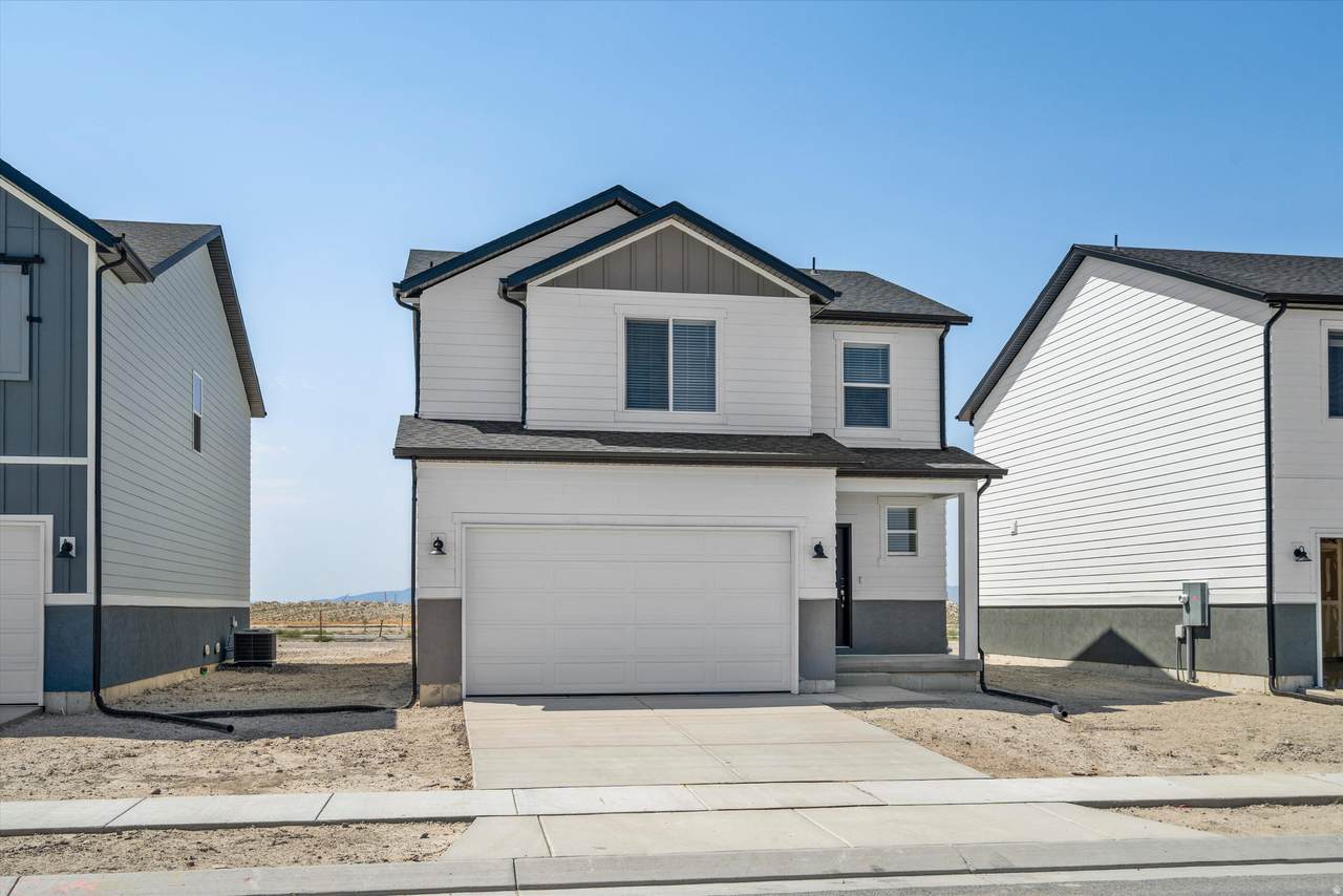 888 Eden St - Photo 1