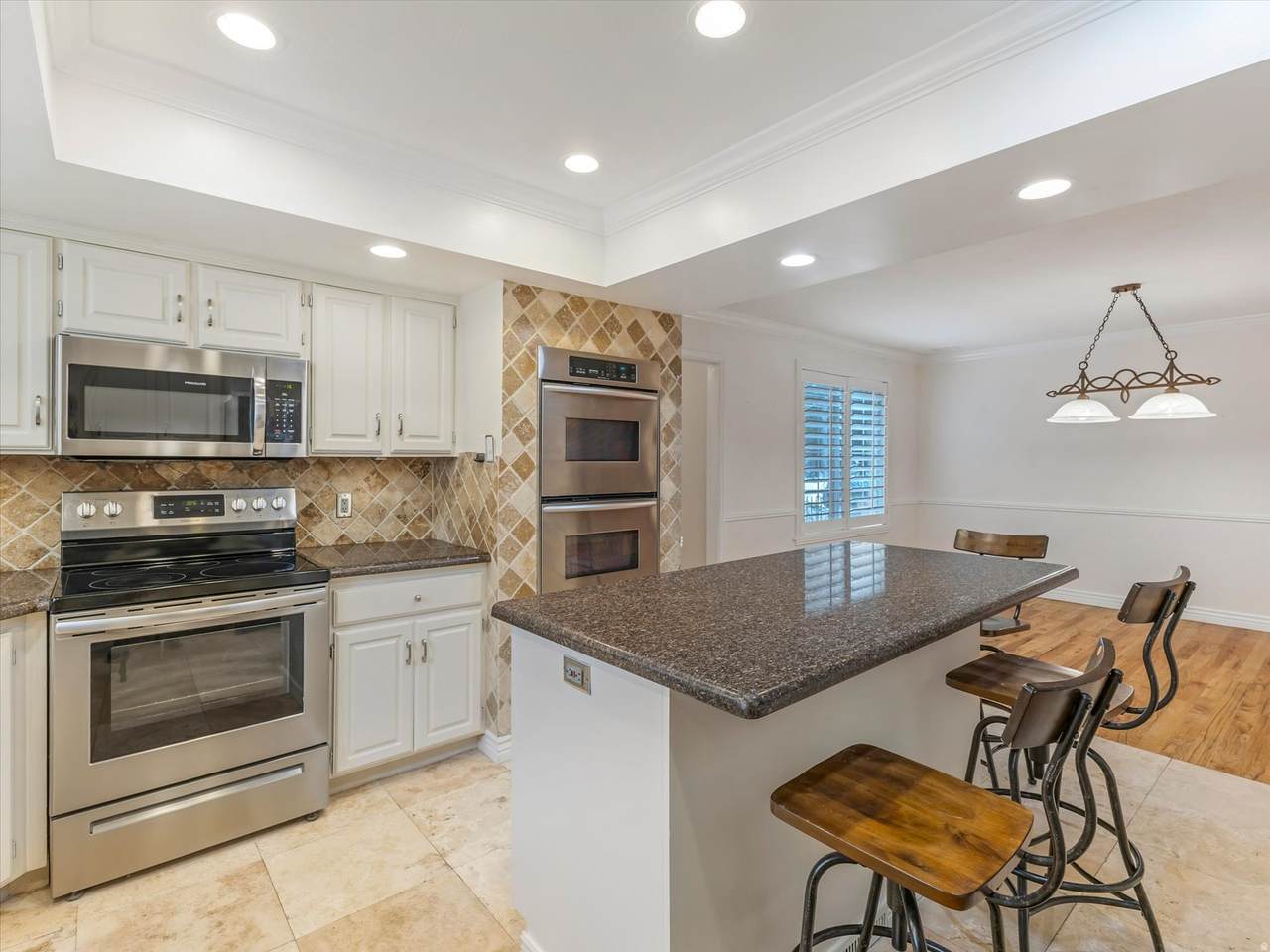 4506 Countrylane Rd - Photo 1