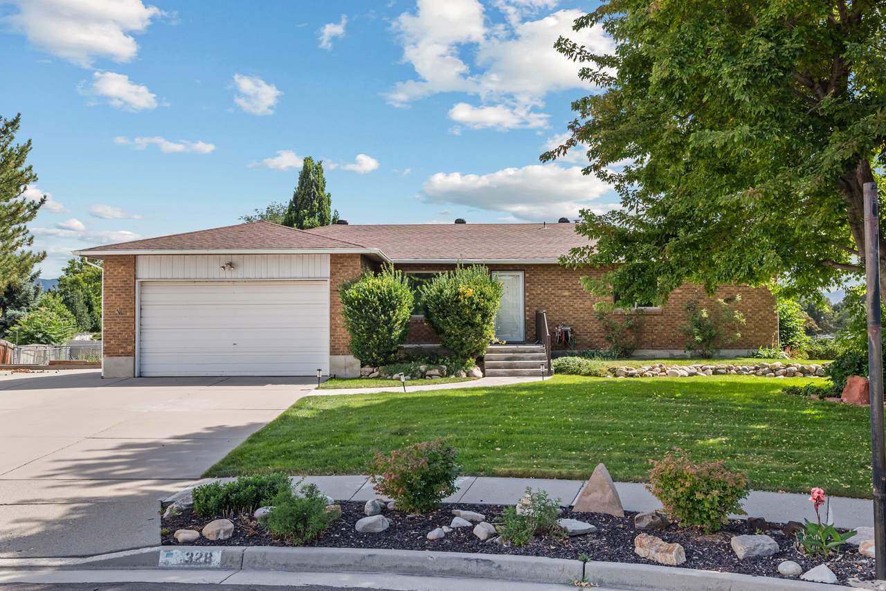 328 Heather Ridge Cir - Photo 1