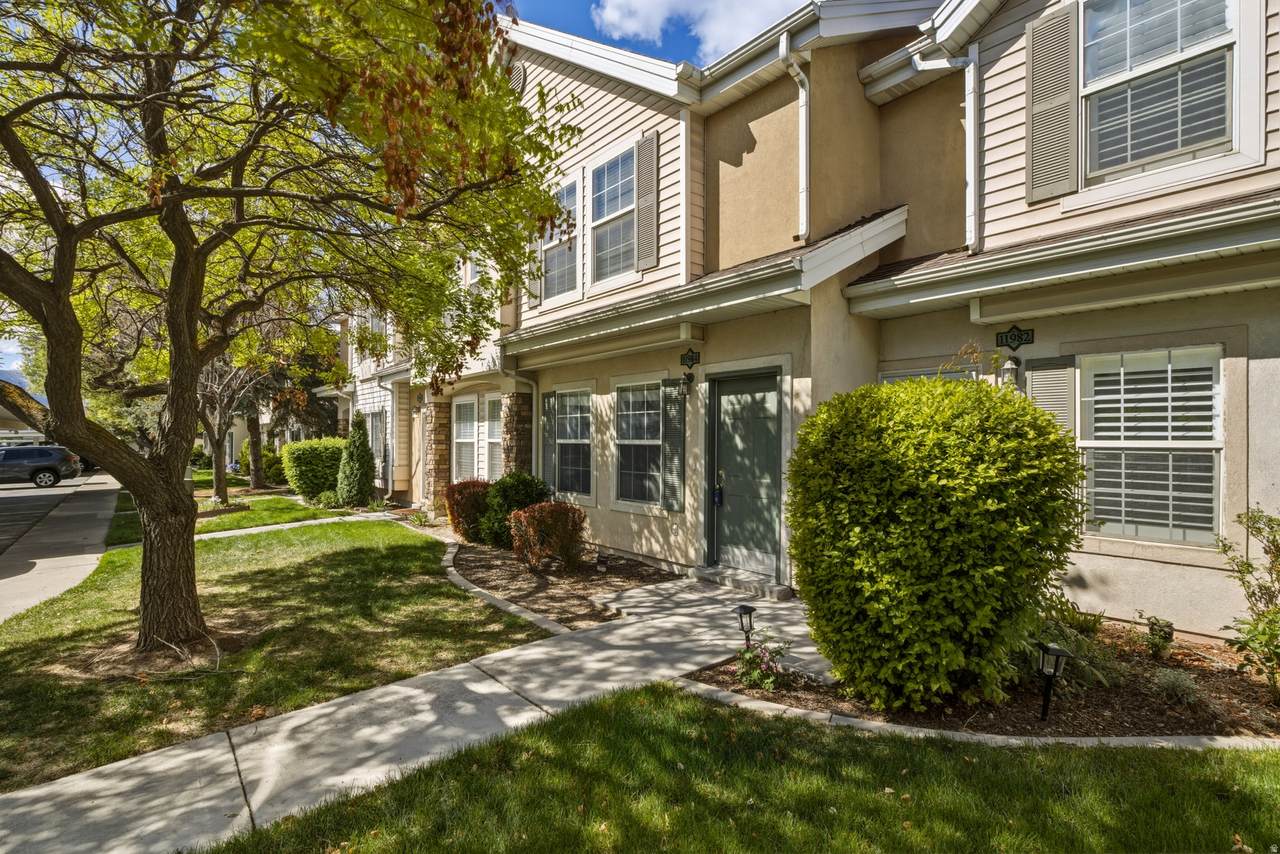 11984 Fort Draper Ave - Photo 1