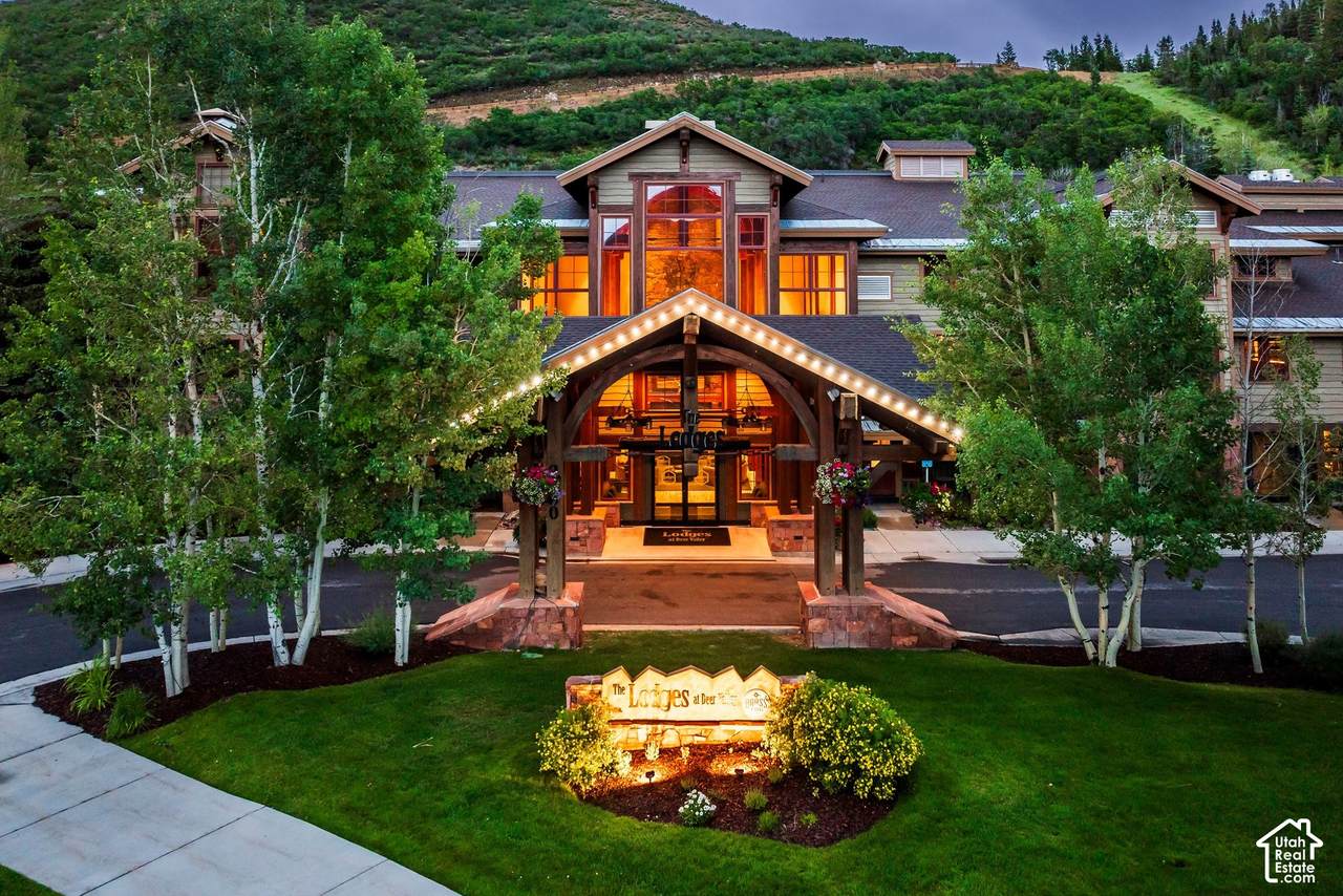 2900 Deer Valley Dr - Photo 1