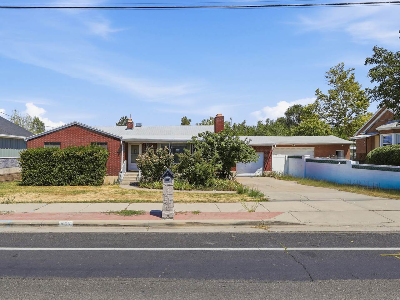 3831 4800 - Photo 1