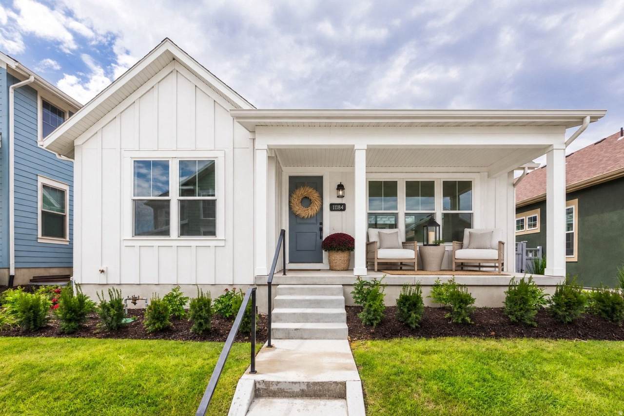 11184 Easy Bee Rd - Photo 1