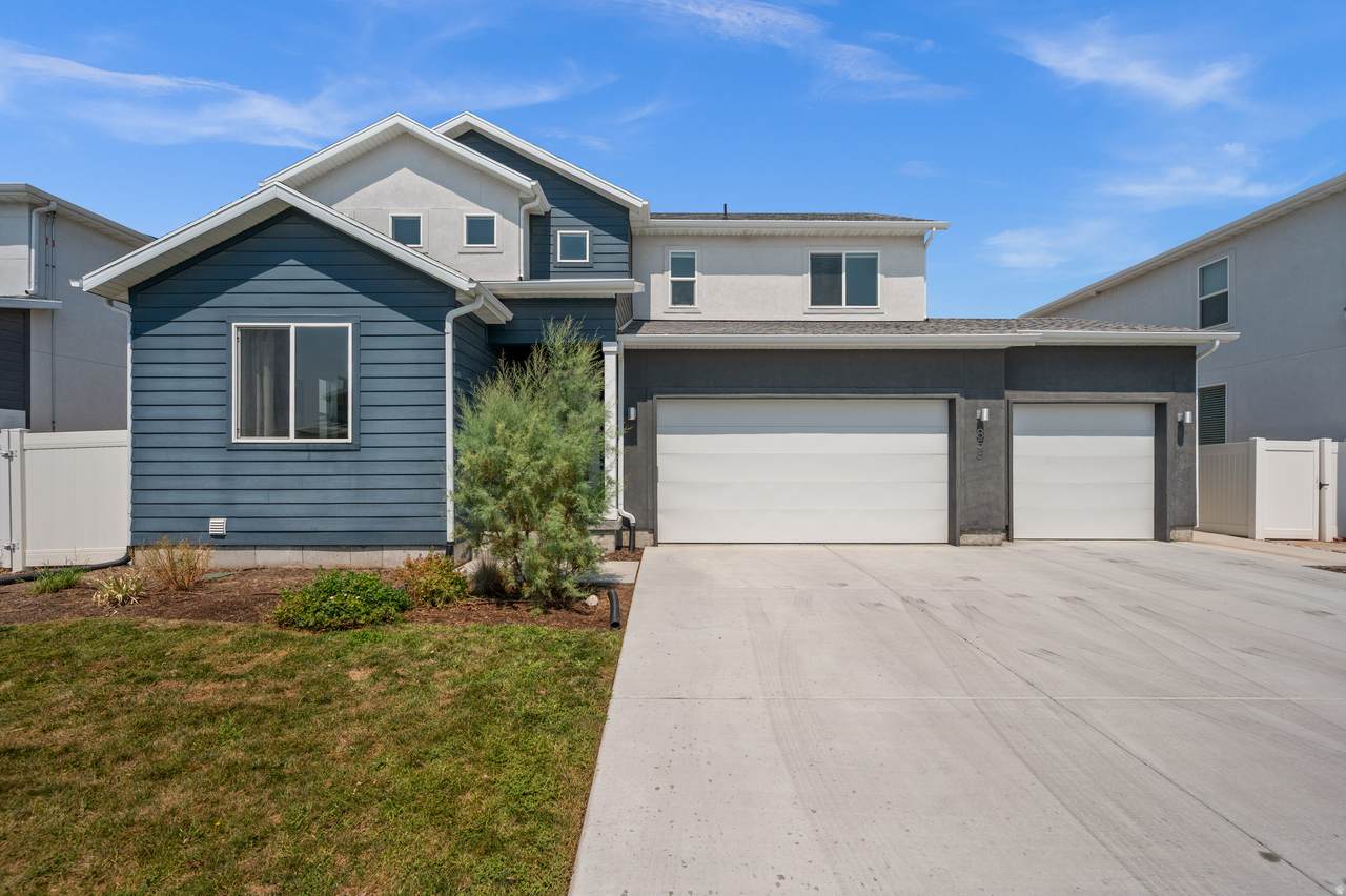 858 Wickham Dr - Photo 1
